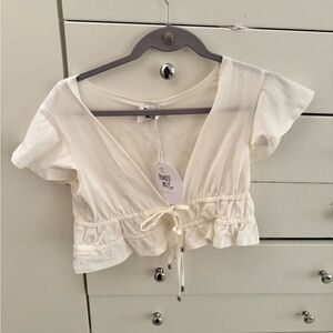 White Ruffle Hem Adjustable tie-front Top